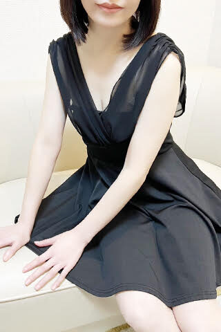 小西りほ